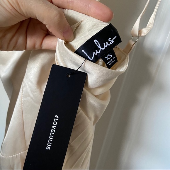 Lulu’s Champagne Satin Pleated Midi Dress - Picture 8 of 8